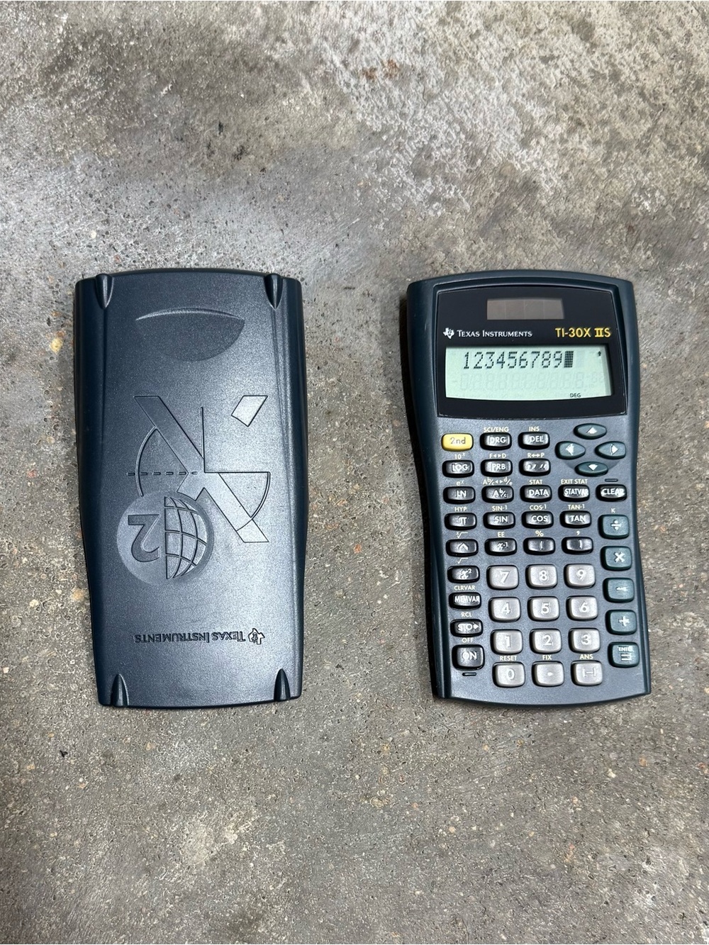 Texas Instruments TI-30X IIS Scientific Calculator With Cover Tested